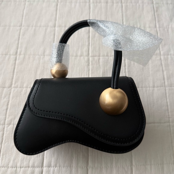 NWT $398 CULT GAIA Kazia Nano Crossbody Leather Bag In Black - Picture 2 of 12